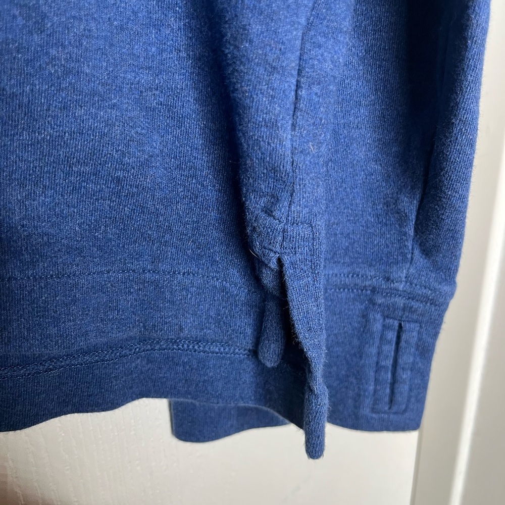 Vineyard Vines Blue 1/4 Snap Pullover with Pink Logo Size XL - Picture 5 of 6